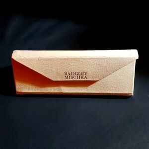 BADGLEY MISCHKA Leather Eye Glasses Case and TM Cleaning Cloth